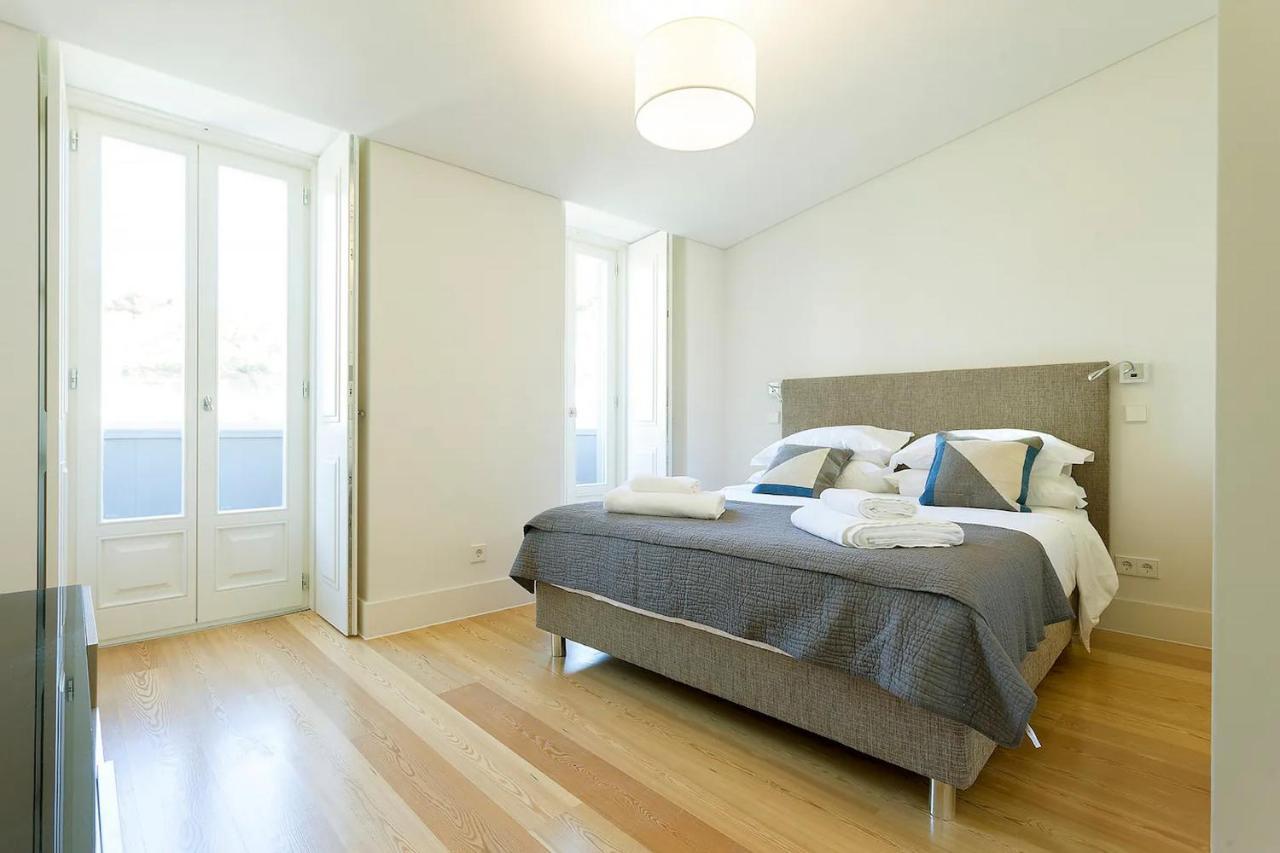Flh Mouraria Art Apartment With Pool Lisbon Bagian luar foto