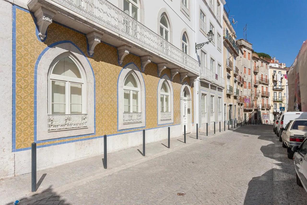 Flh Mouraria Art Apartment With Pool Lisbon Bagian luar foto