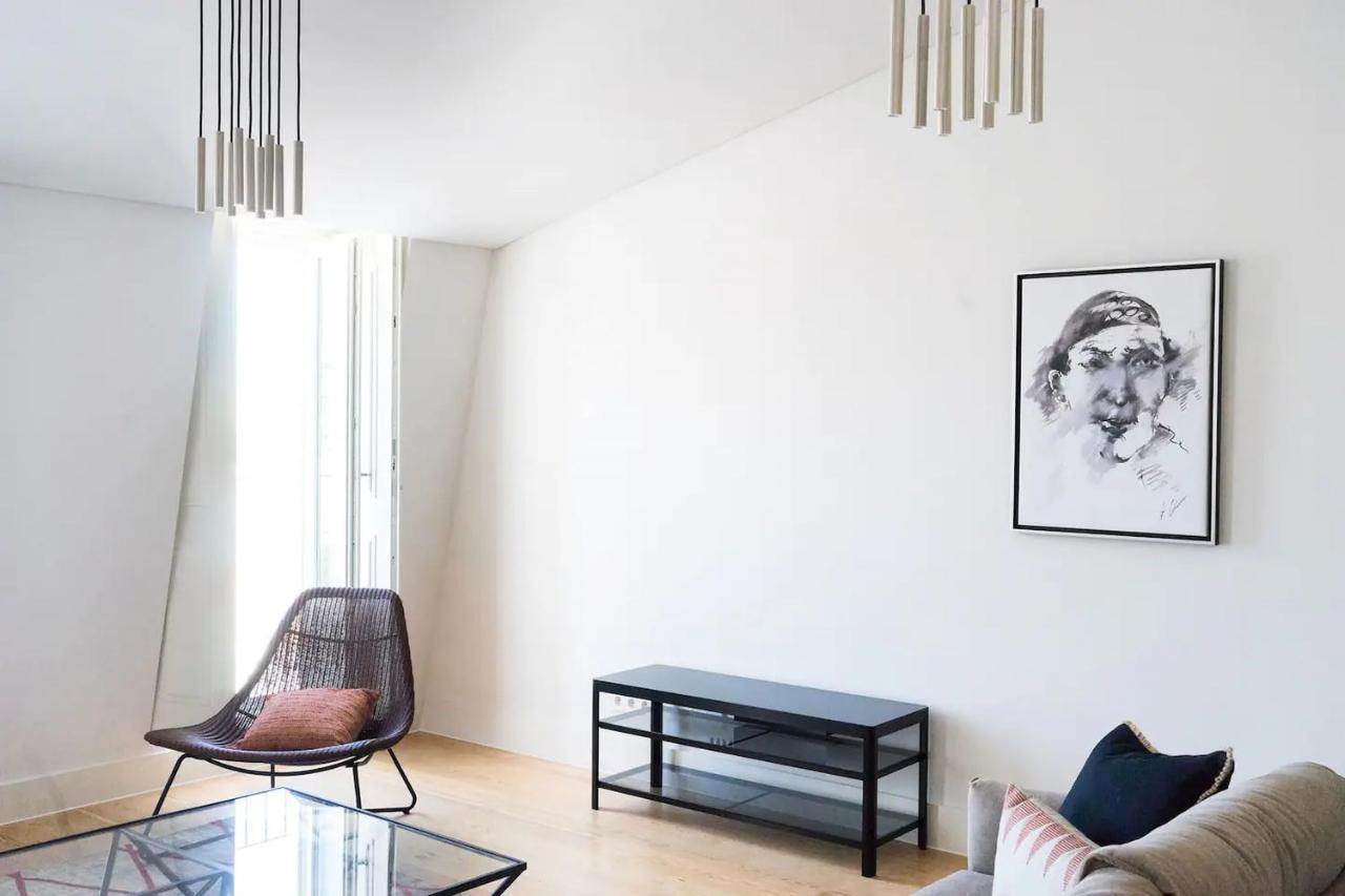 Flh Mouraria Art Apartment With Pool Lisbon Bagian luar foto